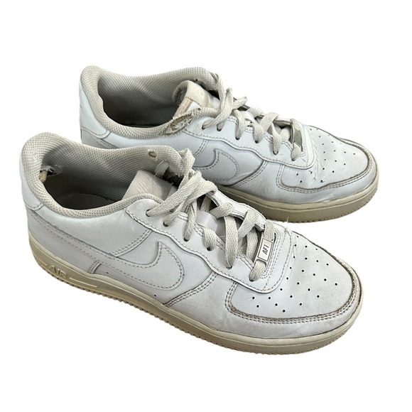5/$25 Nike AF1 pre-loved classic white size 6Y - Picture 2 of 6